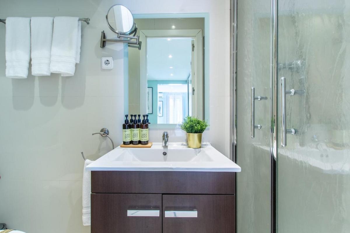 Apartament Ap Edificio Gran Via -Quinto Piso Sin Ascensor- Madryt Zewnętrze zdjęcie